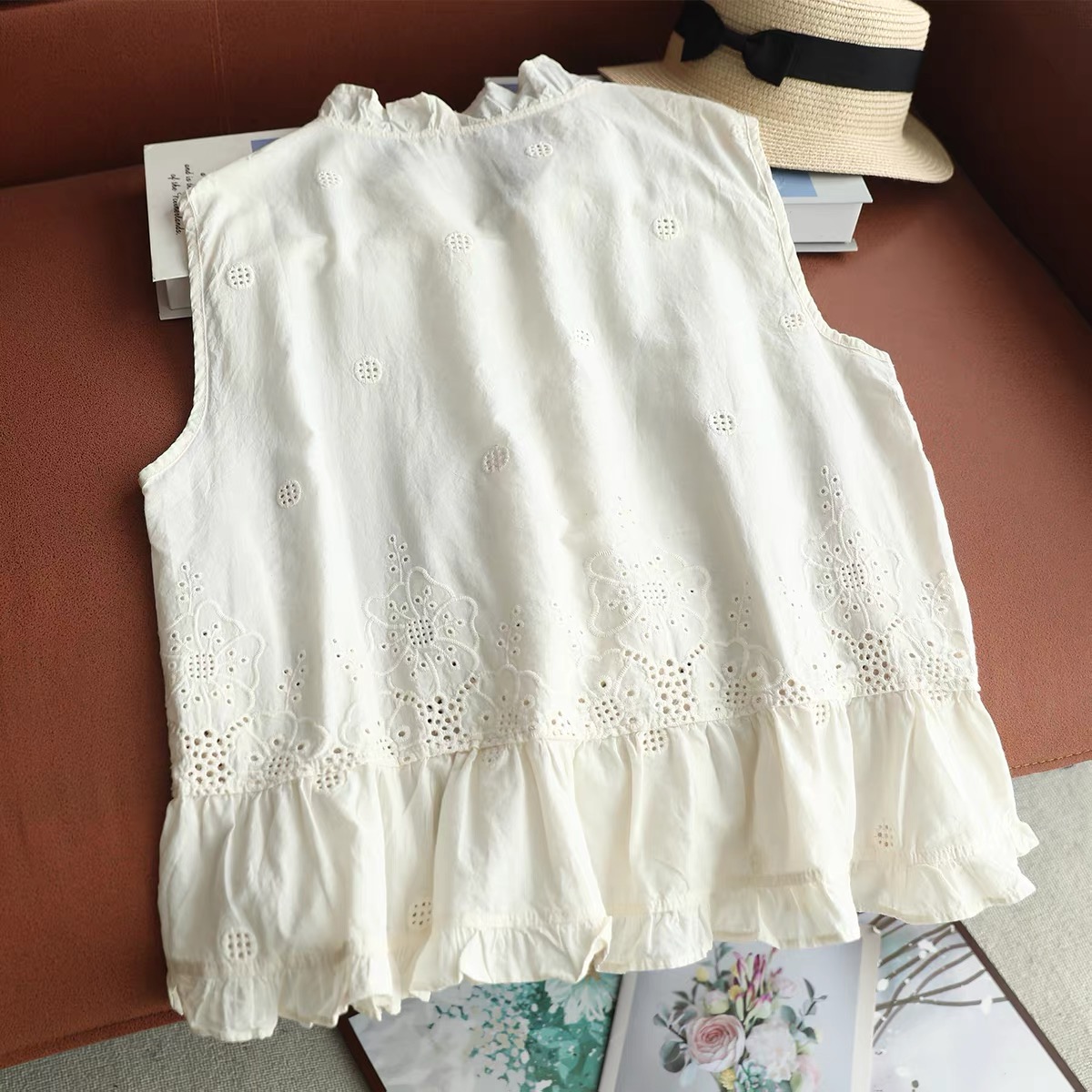 Women Sleeveless Vest Top Ruff - Embroidery Eyelet ulasan dan harga